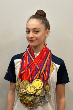 Մերի Պողոսյան